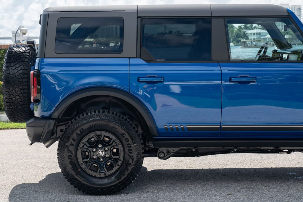 2021 Ford Bronco First Edition Lightning Blue 60 Miles for sale